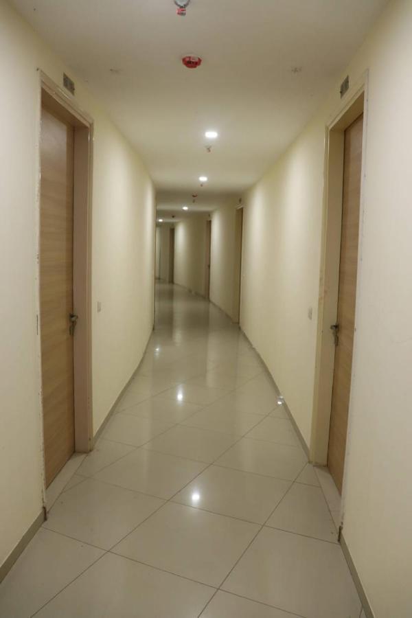 Dubey Homestay - 500 Meter From Temple Vrindāvan Exterior foto